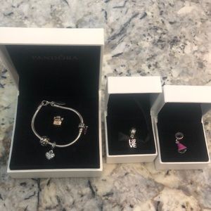 COPY - Pandora Bracelet. 6’´ long.Child.